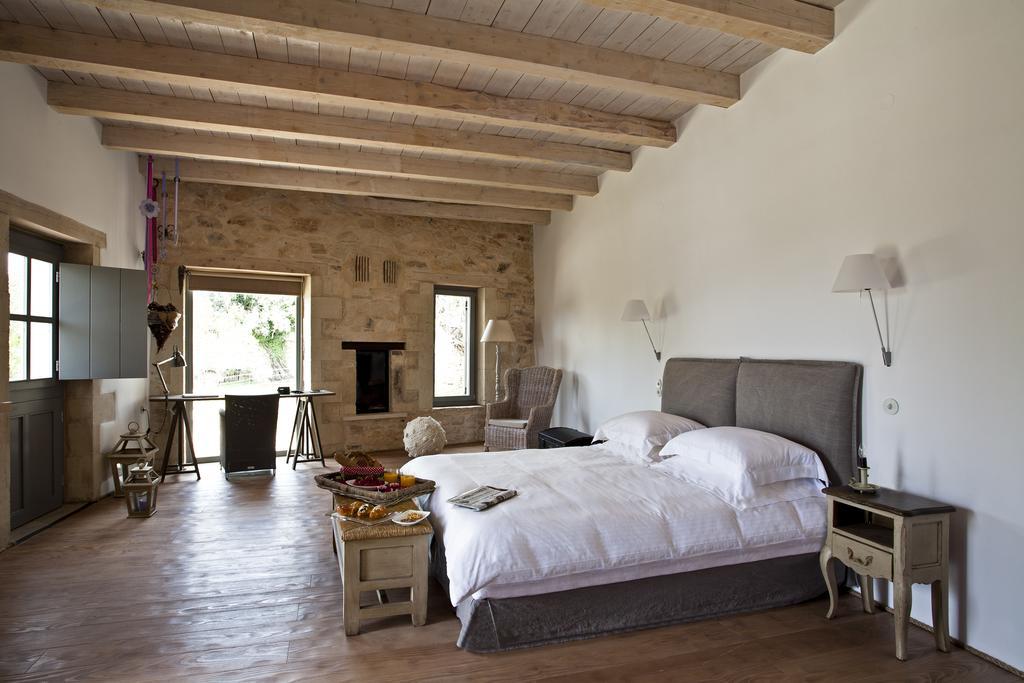 Athermigo Boutique Estate Gavalochori Room photo